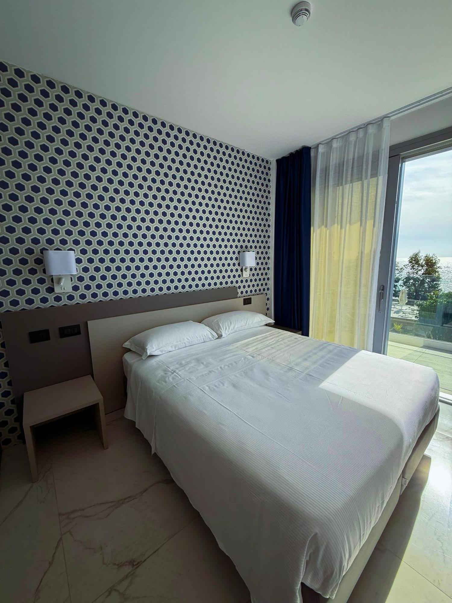 Hotel Villa Levi San Remo Kültér fotó